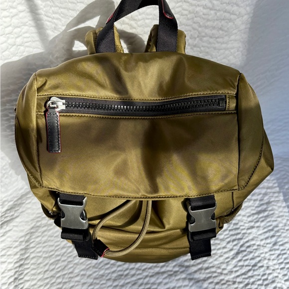 MZ Wallace Large Olive Bleeker Rucksack Backpack EUC Super Cool Versatile Bag!😎 - Picture 9 of 13